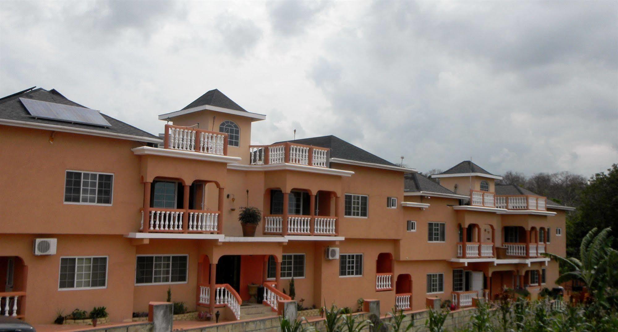 The Residences At Briarwood 法尔茅斯 外观 照片